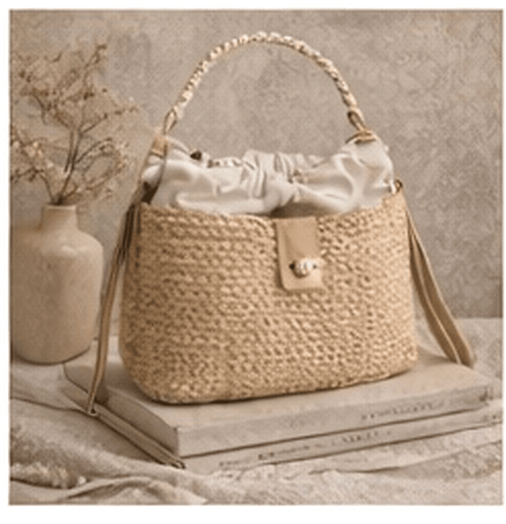 編み込みハンドバッグ（ベージュ）