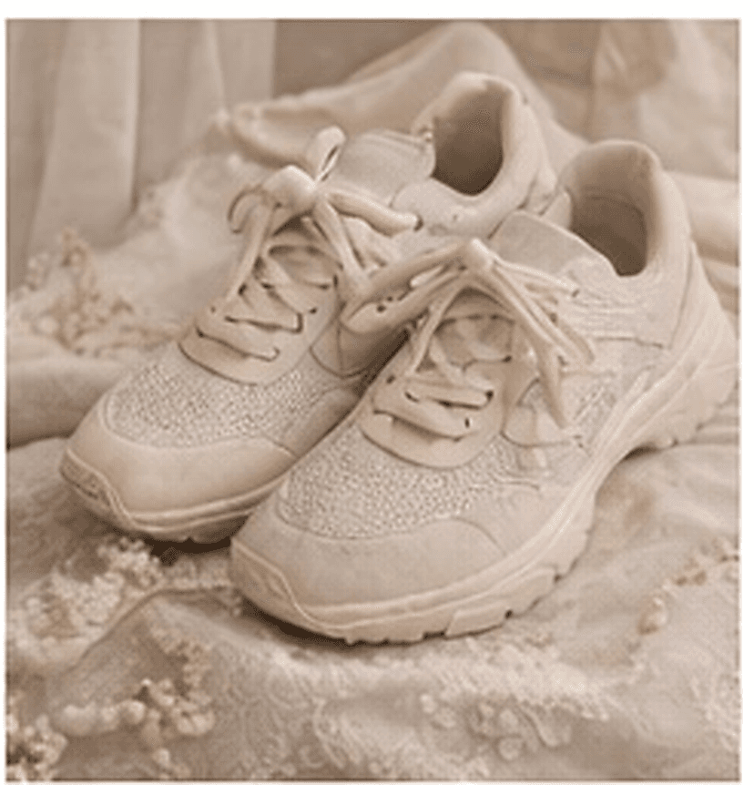 ボリュームスニーカー（アイボリー）